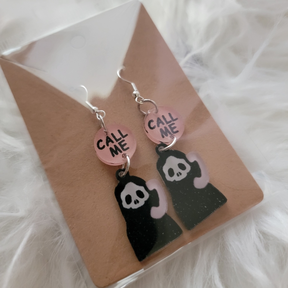 👻8 Final!! Pink and Black 'Call Me' Ghost Earrings